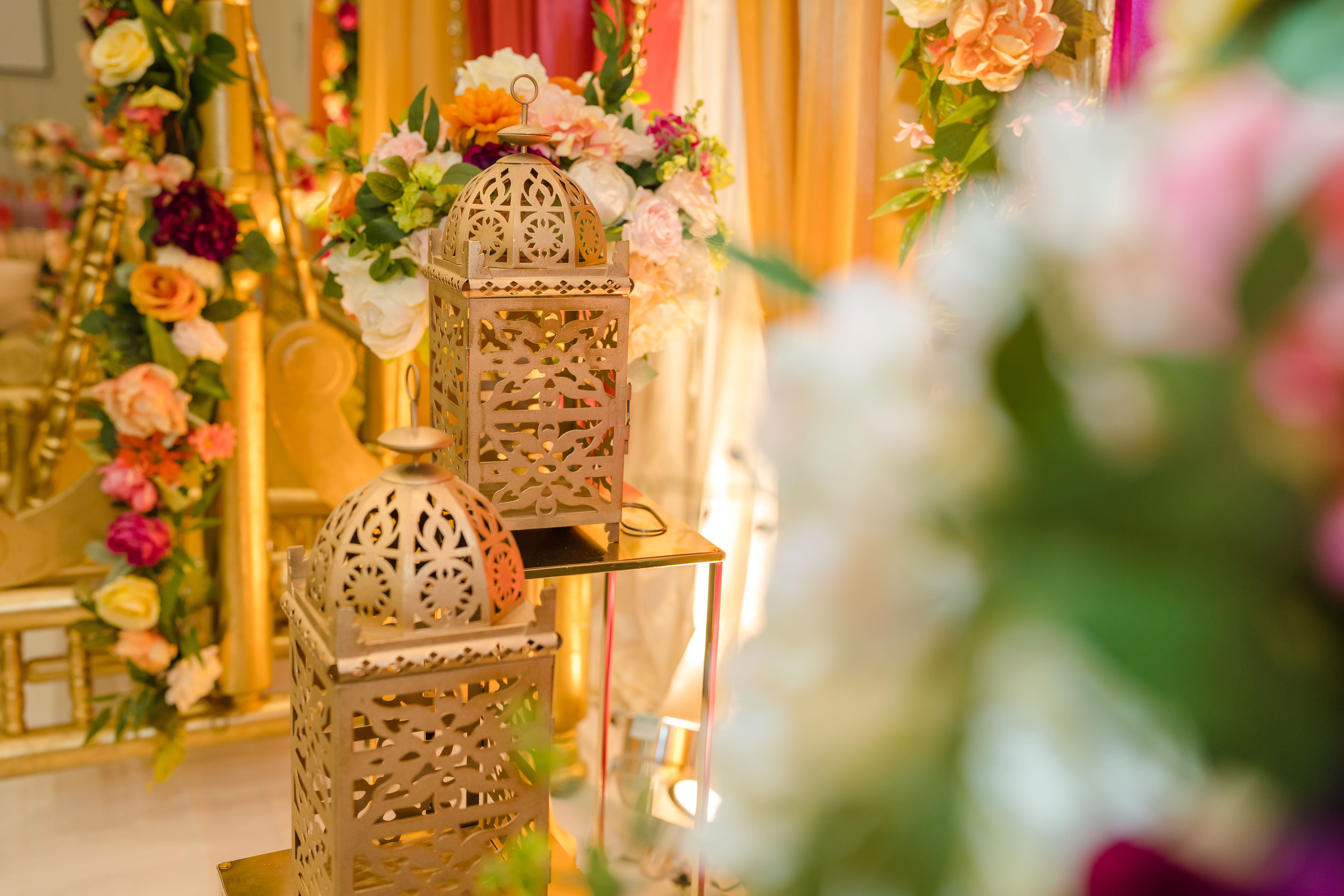 Luxury event decor arrangement design